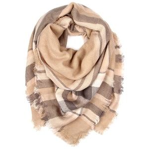 NWT Tartan Plaid Blanket Scarf - Beige and Cream